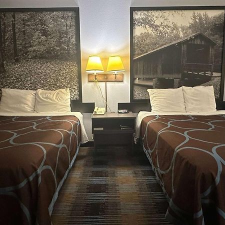 Super 8 By Wyndham Columbia East Exterior foto