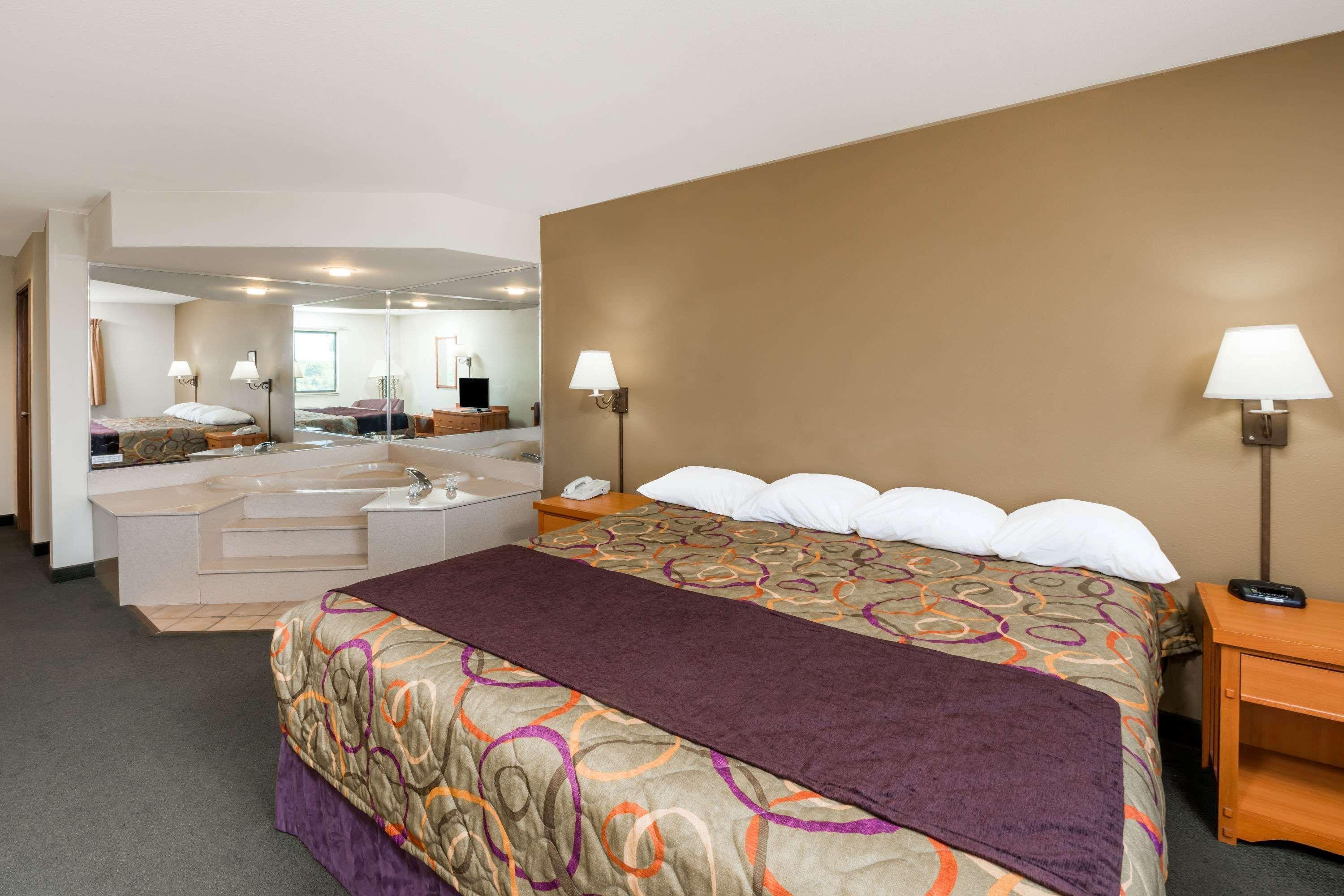 Super 8 By Wyndham Columbia East Exterior foto